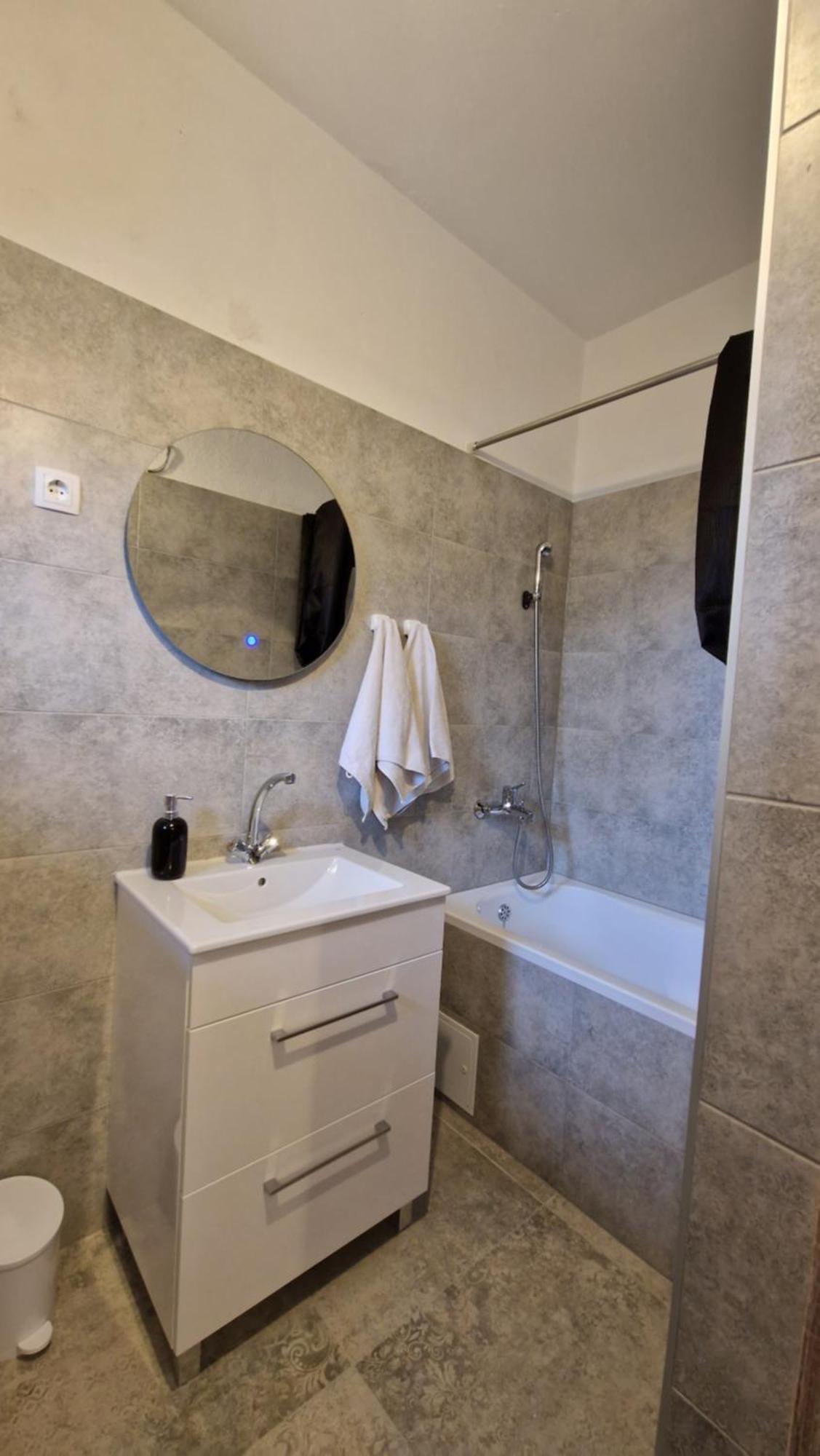 Apartman Dobric Kaštel Štafilić 外观 照片